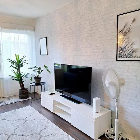 Апартаменты Upea Kaksio Keskustasta 51m2, Wifi Лаппеэнранта
